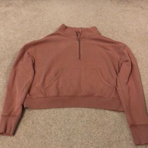 size medium quarter zip aerie sweatshirt
